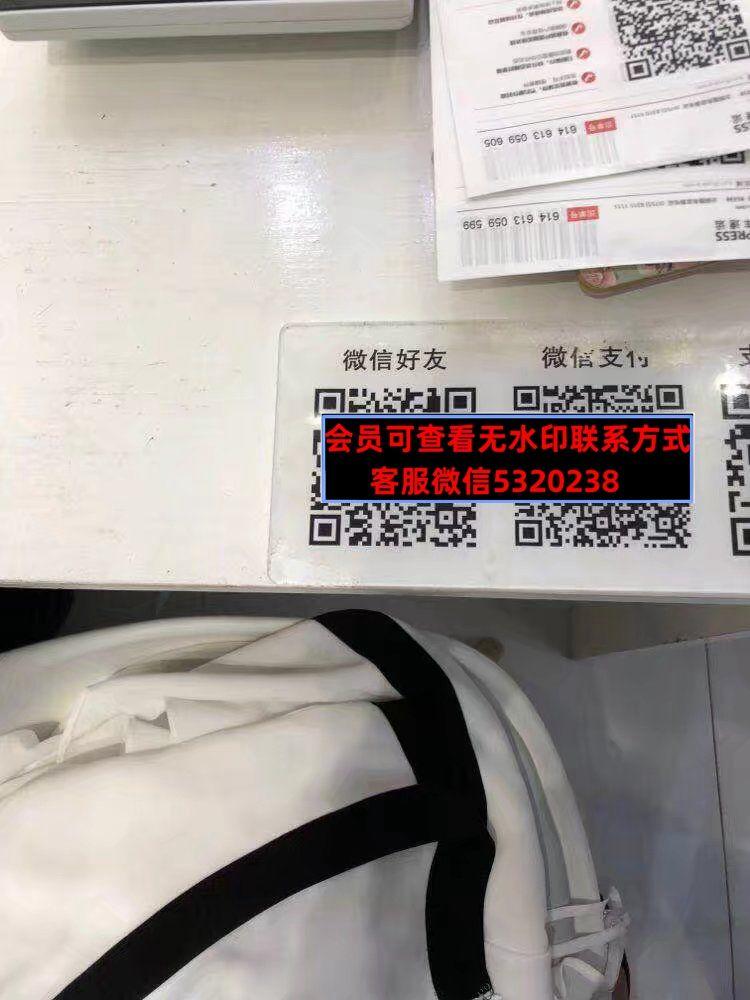 深圳南油高端女装RayRay110F01A